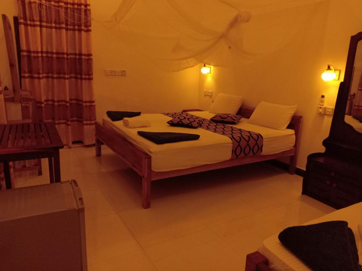 Surf & Sand Hotel Arugambay Arugam Bay Exteriér fotografie