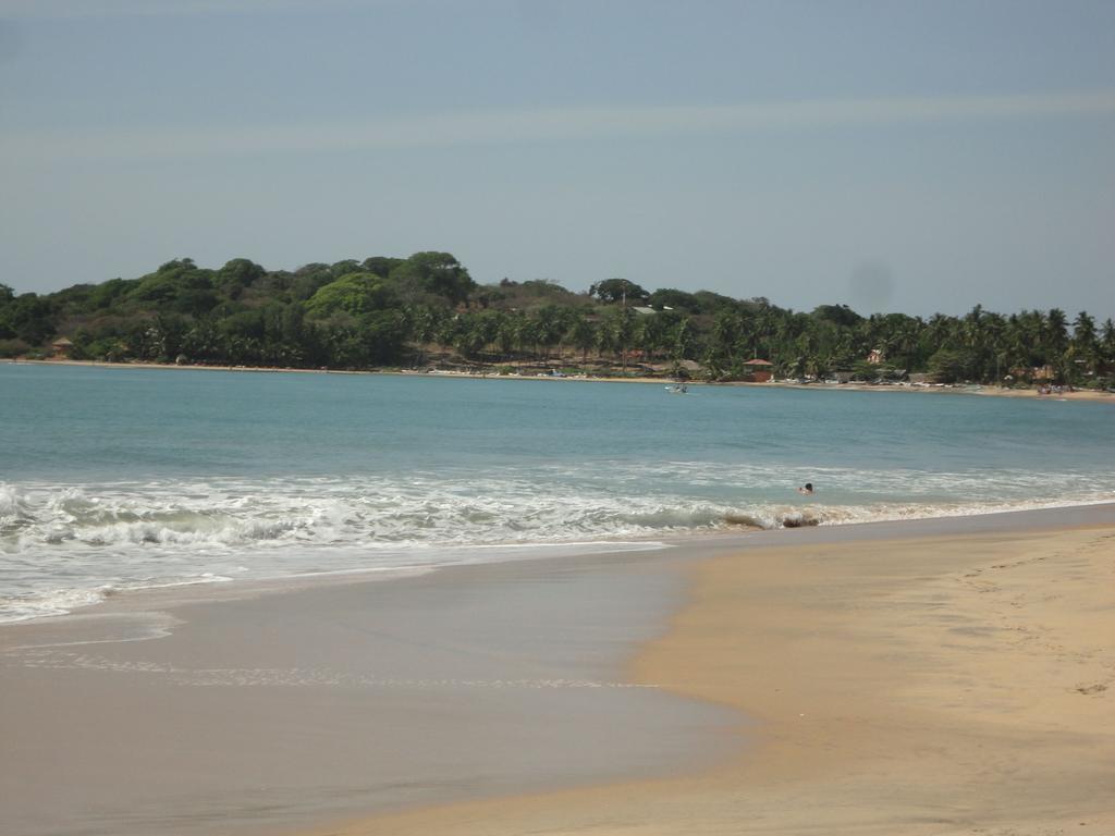 Surf & Sand Hotel Arugambay Arugam Bay Exteriér fotografie
